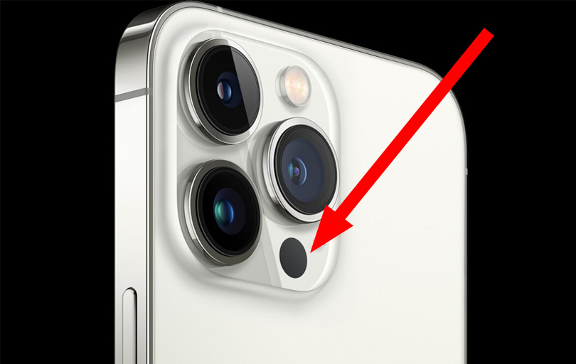 iPhone Camera , What does this black dot on the iPhone do?